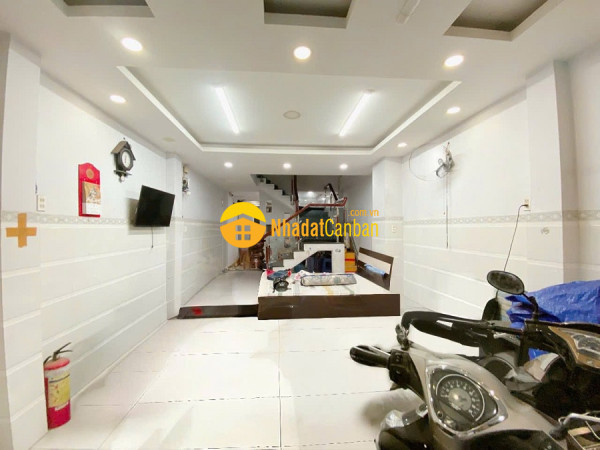 Bán nhà hxh gò dầu, tân quý, tân phú, 90m2, 4 tầng, chỉ sau căn mặt tiền