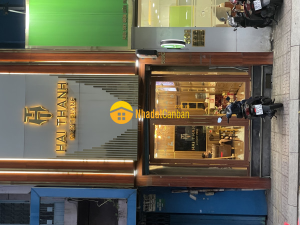 Bán nhà 589c điện biên phủ f1 q3. 4 tầng, 5 phòng ngủ.