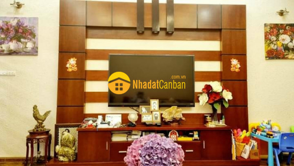 Bán nhà trích sài 150m 4t mt 10m chỉ 35 tỷ