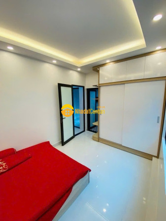 Nhà đẹp tân mai 38m2 6 tầng mt 3.8m kinh doanh tốt