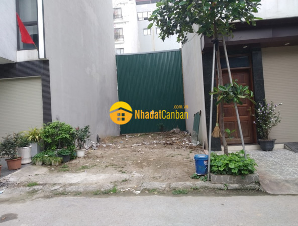 Tôi bán đất đấu giá kiến hưng hà cầu cạnh công viên hà đông, mt rộng 75m2 chỉ 8.38 tỷ.