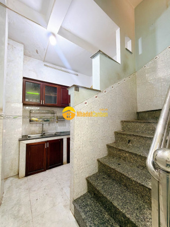 623 đoàn văn bơ phường xóm chiếu q4.