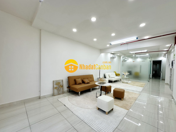 Mặt tiền lê quang định 8 tầng thang máy 100m2 25.8 tỷ